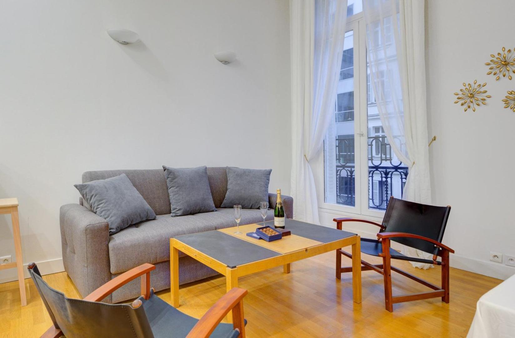 5013 Kleber - Near Arc De Triomphe Paris